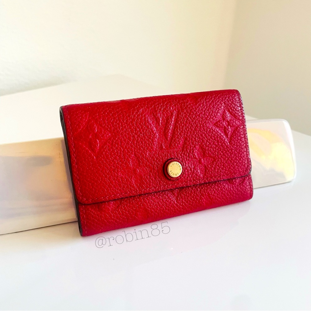LOUIS VUITTON ❤️ Red Empreinte 6 Ring Key Holder ❤️ Excellent Condition